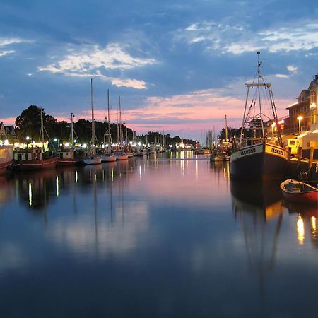 Ferienwohnung Seesicht Rostock Luaran gambar